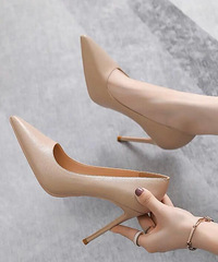 ��������ϸ���û�в�������ĥ�ŵĸ߸�Ь��