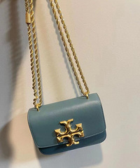 ��������ɫ������������ˬ����ɫ�ں��ʲ�����