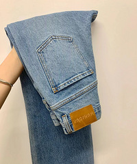 ������һ��ǳɫ ��ĳ�����������