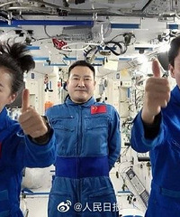 太空出差六个月,翟志刚王亚平叶光富回地球