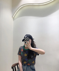 一直关注这家、这次的衣服简直不要太好看了