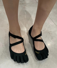 推荐一双奇奇怪怪但非常实用的鞋