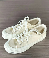 �����͵���ɫҲ������ס�ˣ����ڴ��ĵķ���Ь�ҵ���