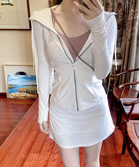 �۾���˵lululemon�洿���컨���ˣ����˼��׶�����ͷ��