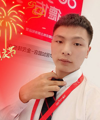 99年173CM年入30万的小哥征婚,希望对方96~99年