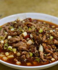 ����ר��ȥ���˲̴�ɩ�͹ݣ��о�û�������кó���