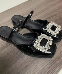 ˭�ܾܾ�һ˫�ᷢ���ˮ����Ь��ƽ���60