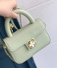 �б����µ���������С�������ʺ�����