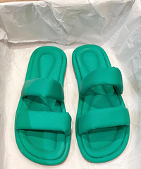 ��ɫ��Ь���̫�԰��ˣ�