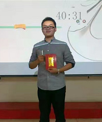 92年174CM的设计师哥子征婚,希望对方身高158以上