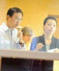 �����Ϲ����£�������լ���ծ��