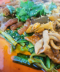 ���ڵȵ���ζ���ֲݵĳɶ�ð�ˣ���Ƥ��צ�ر�ó�