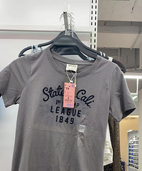 线下打折也是疯了!9块钱的牌子货衣服,89买cross凉鞋