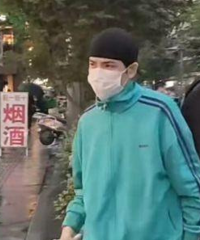 “雨神”萧敬腾一到成都就陡然降温