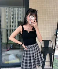 原来真的有不显副乳的吊带!很柔软亲肤,还自带胸垫