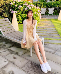 扔掉高跟鞋,"连衣裙+平底鞋"才是初夏最in穿搭!!