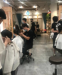 ���ڵ�tony��ʦ�����ж�׬Ǯ�������ϱ�·װ�������