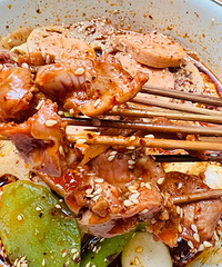 ������������Ͽ��Գ����٣��ٽ�ζ�ݻ���YYDS