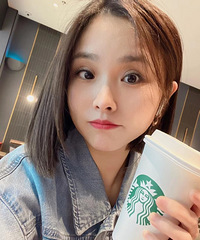 88年儿子跟着爸爸的小姐姐征婚,希望对方工作稳定