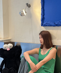 发现一家隐藏在巷子里的宝藏韩系咖啡店,随便拍都出片