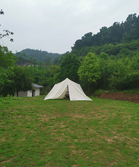 一个私人露营地,预约制人不多,我们耍了4天3晚