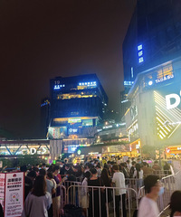 Ϊ����Ҫ�����Щ�Ŷӵ��ˣ��ѵ�����û�Ź��ӣ�