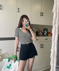 ���ᴩ�����·���2�ֲ�ͬ�ķ�񣬴��˵���ÿ�