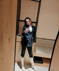 84���װ��ҵ���¹�������Ы��С������飬ϣ���Է���ϴ���