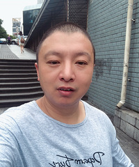 82年170CM不抽烟的金融哥子征婚,希望对方真心一起过日子