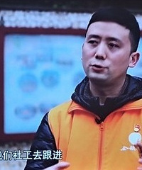 32岁从事公益服务的哥子征婚,不抽烟、不喝酒