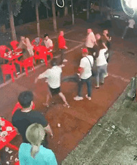 有人觉得唐山被打女子不是啥好人?