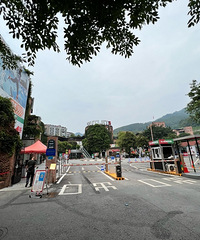 逛了璧山的奥莱,感觉各种折扣都要优于机场那个
