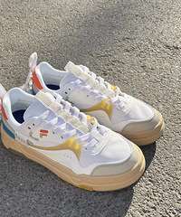 ���yyds��һ������˫Ь�Ҿͼ������µ���