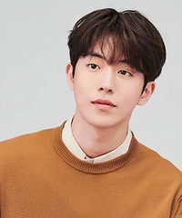 �����շ��������롰У԰���衱�¼�