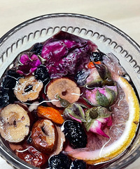 ��������һ����ɣ����ˮ������б��