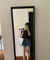 小个子的夏日搭配,藏青色针织衫超级显白显瘦