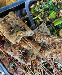 ֻ���Ҿ���С���տ�һ����𣿸о����ñȽ���