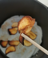 �Դ������˿���ը�����о��ҵĺڰ�������Խ��Խ��