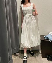 UR这条白裙子你们觉得值得买吗?
