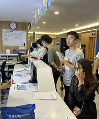 ����15�꣬�������һ�����£�ժ������