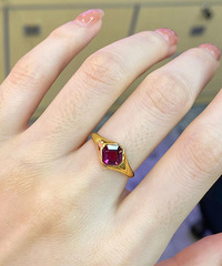 ����ɫҲ̫�԰��˰ɣ�÷��ɫ��ĳ����ɾ�