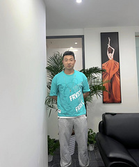 94年180CM的小哥征婚,希望对方有稳定工作即可