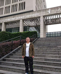 31岁研究生学历的男教师征婚,希望对方30岁及以下