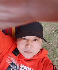 82年170CM年入30万的哥子征婚,希望对方30`37的岁