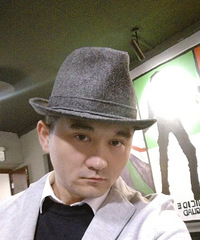 34岁171CM政府部门工作的单亲爸爸征婚,女儿5岁半跟我
