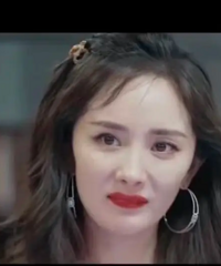 杨幂现在的状态,还适合少女吗?