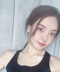 94年169CM的双鱼座财务妹子征婚,希望对方身高178以上