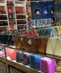 �����˲����ˣ�����Ů������10��ֻ�����ֽ�