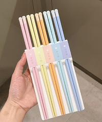 我的漂亮筷子展示,是猫咪爪爪耶
