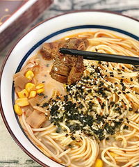 这款日式叉烧拉面太优秀了,料很足、肉大块
